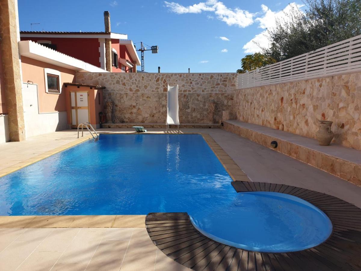 Bed And Breakfast Villa Fatima Trani Dış mekan fotoğraf