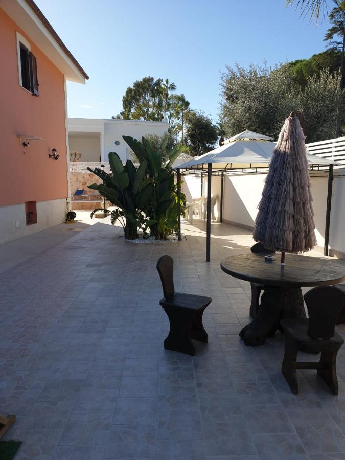 Bed And Breakfast Villa Fatima Trani Dış mekan fotoğraf