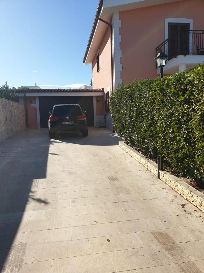 Bed And Breakfast Villa Fatima Trani Dış mekan fotoğraf